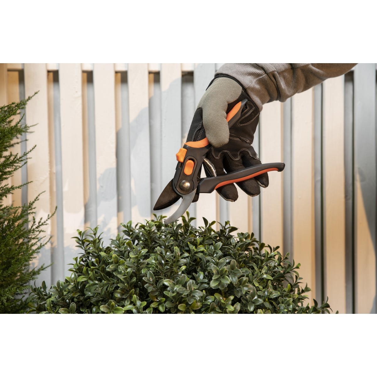 BLACK+DECKER Snoeischaar 20,3 cm - maximondo