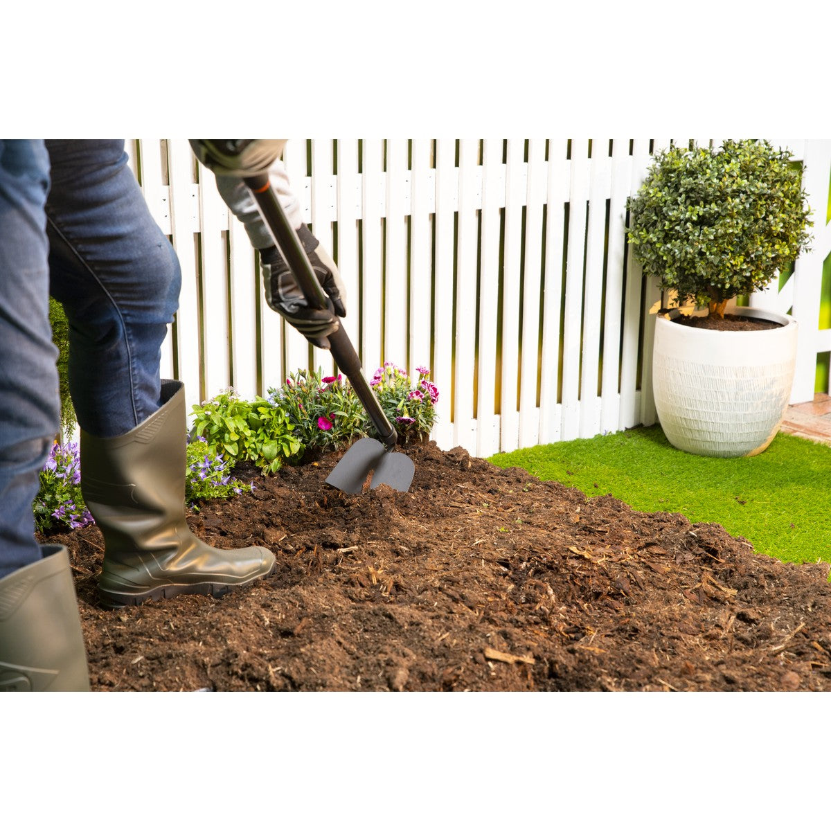 BLACK+DECKER Schoffel 146 CM - maximondo