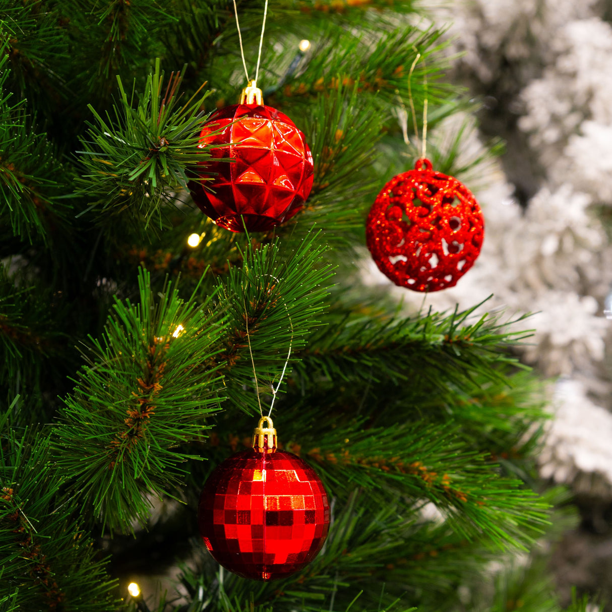 Giftsome Kerstballen Rood 60 Stuks - maximondo