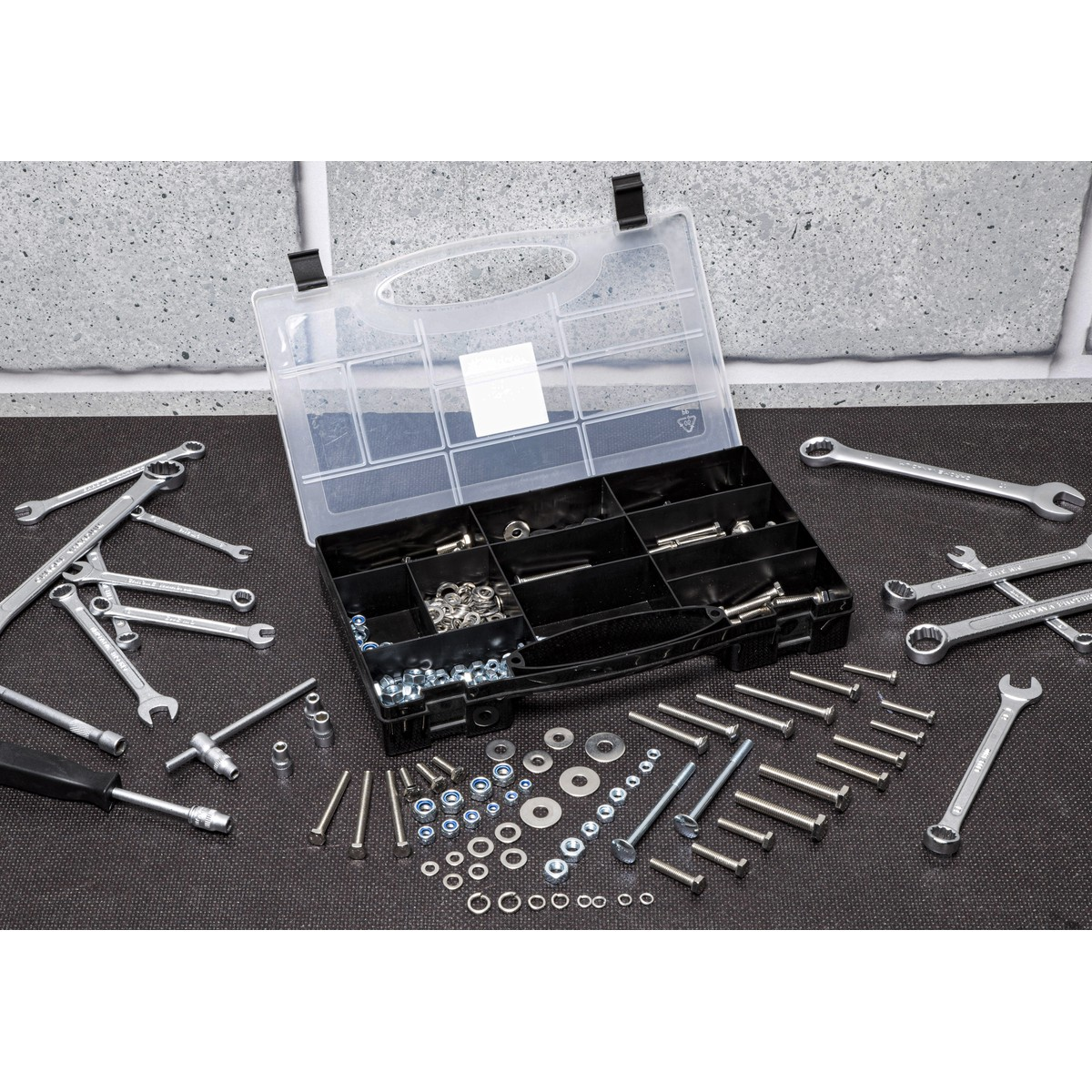 BLACK+DECKER Bouten en Moeren Set - maximondo