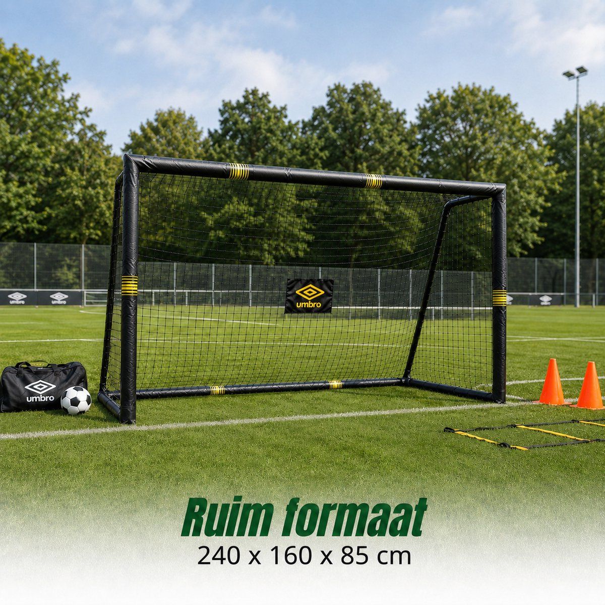 Umbro Voetbaldoel 240 x 160 x 85cm - maximondo