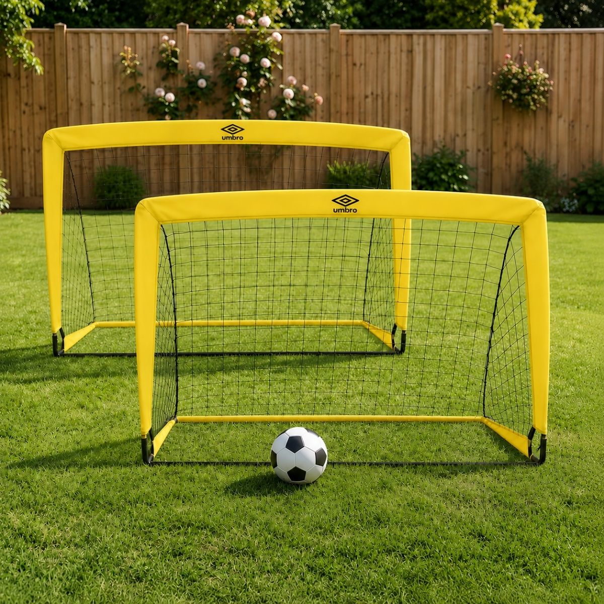 Umbro Pop-Up Voetbaldoel Set van 2 120 x 90 x 90 cm