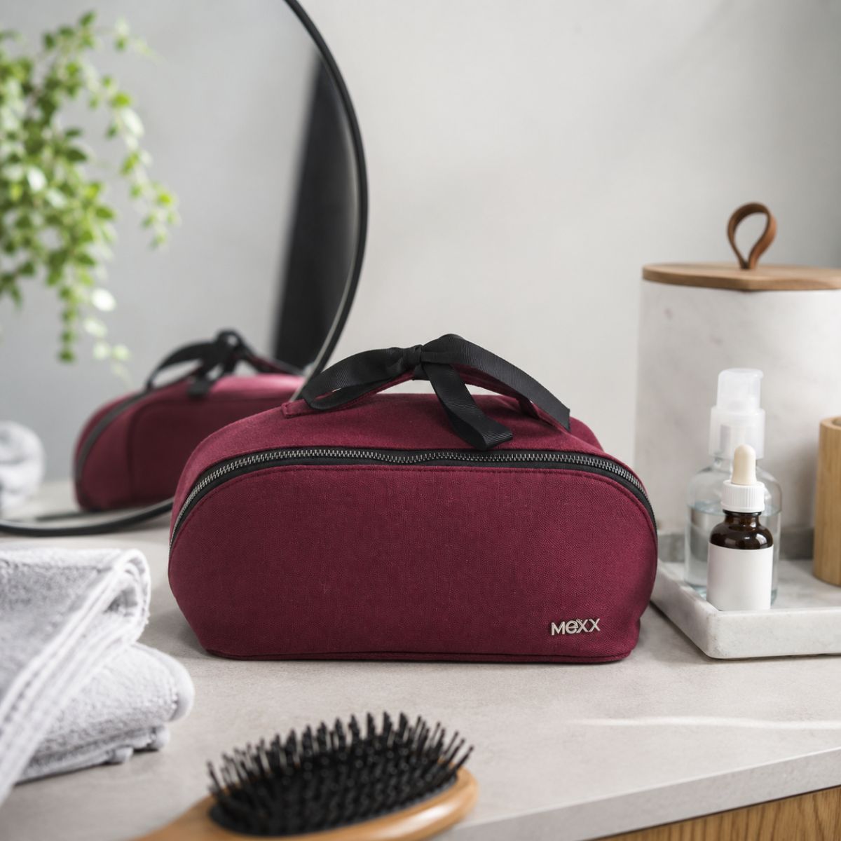MEXX Toilettas Dames Make Up Organizer Bordeaux