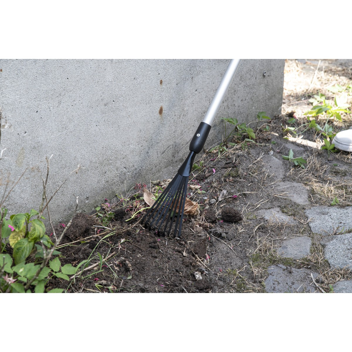 BLACK+DECKER Telescopische Hark - maximondo