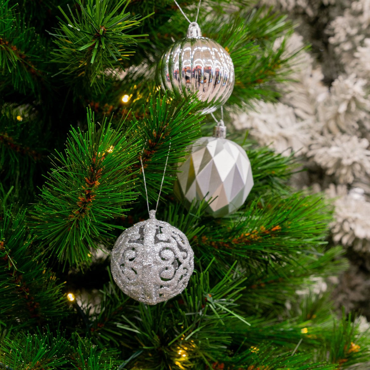 Giftsome Zilveren Kerstballen Ø6/7 cm